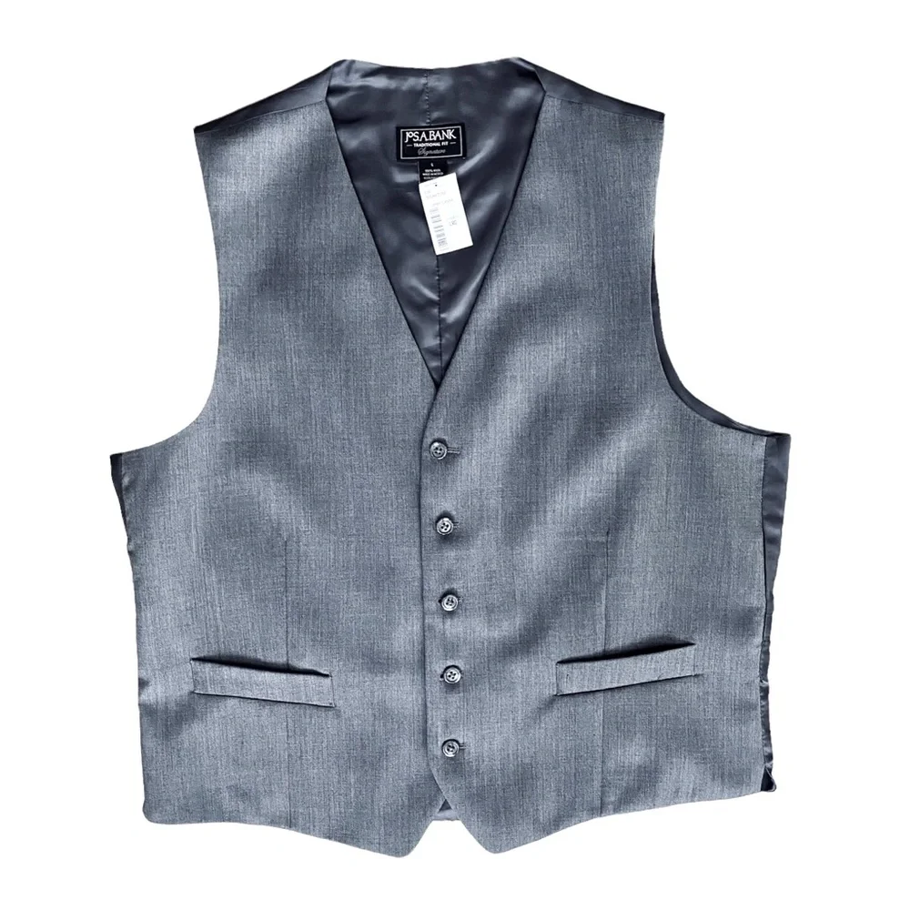 Jos. A. Bank Gray Vest, Signature Collection traditional fit, size large, wool